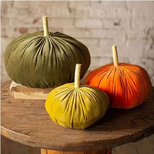 fall-decor-pumpkins