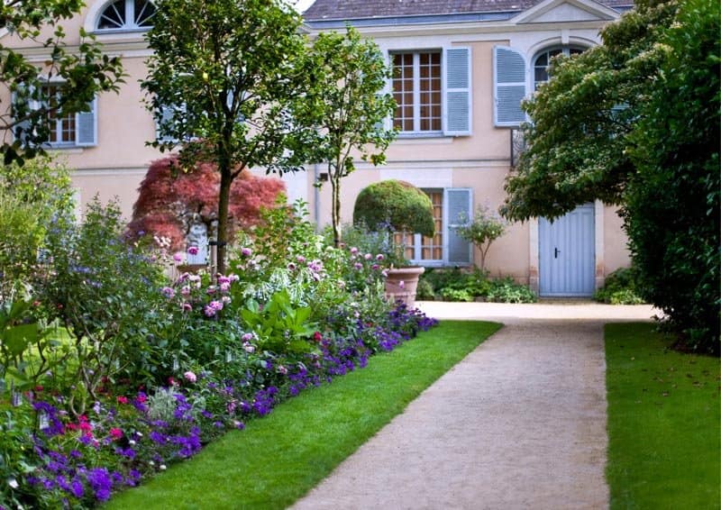 french-country-garden1